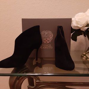 Vince Camuto Booties